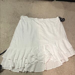 Ava & Viv White Maxi Skirt with Ruffle Hem